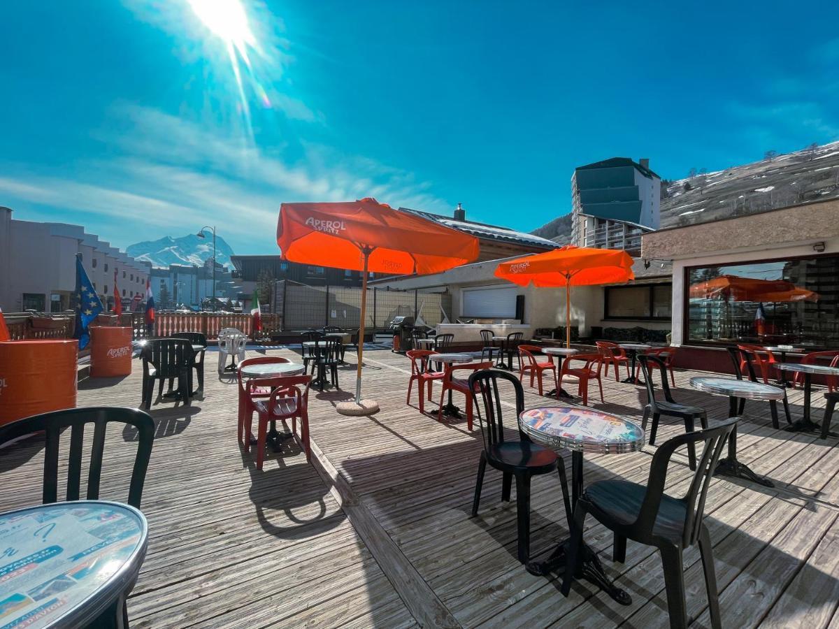 Atmosphere Hotel Les Deux Alpes Exterior foto